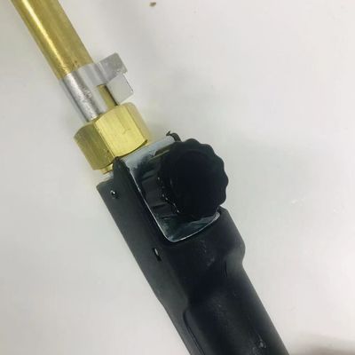 Усовершенствуйте свою игру с пропановой травой с помощью горящего факела и трех латуни.