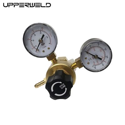 UPPERWELD Двухступенчатый кислородный регулятор, предназначенный для профессиональных применений сварки